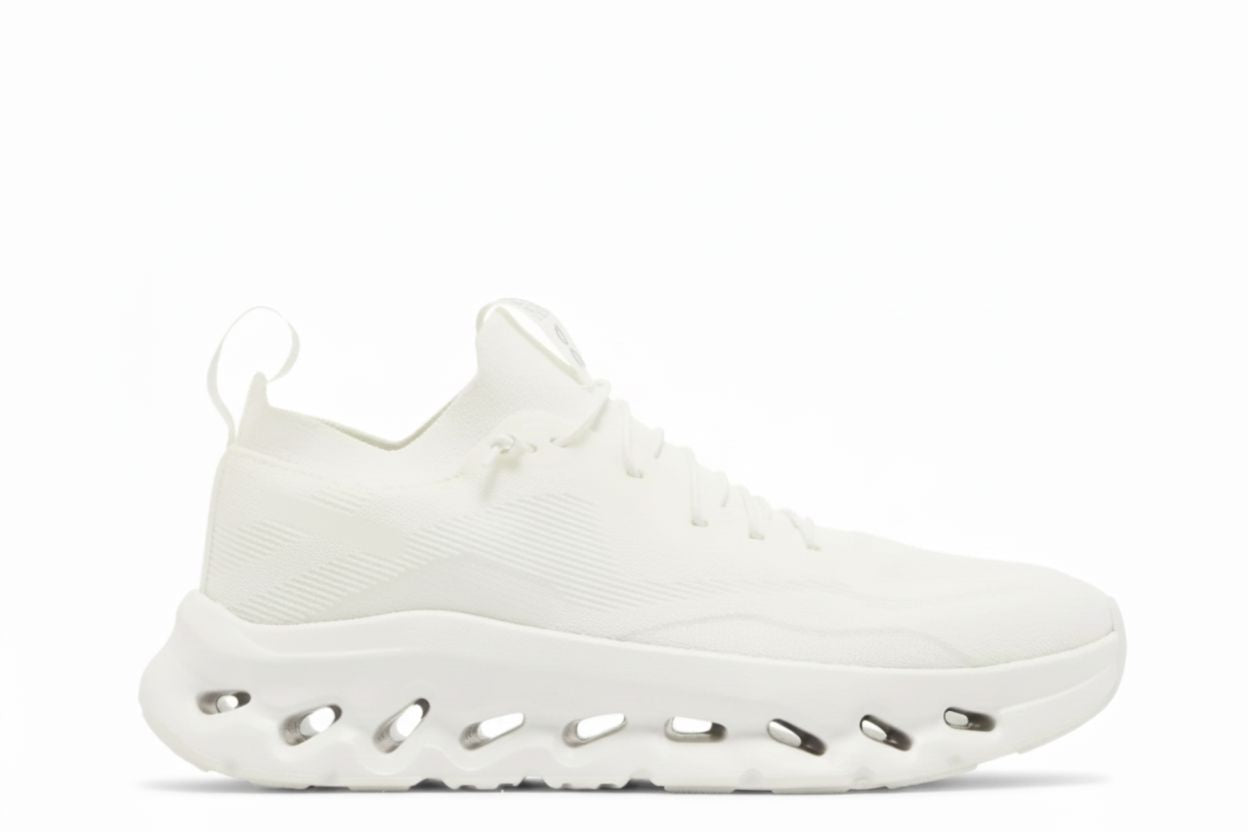 x Cloudtilt 'White'